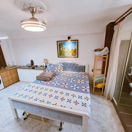 Homestay Hostel Apartment Minh Loc Хошимин Екстериор снимка